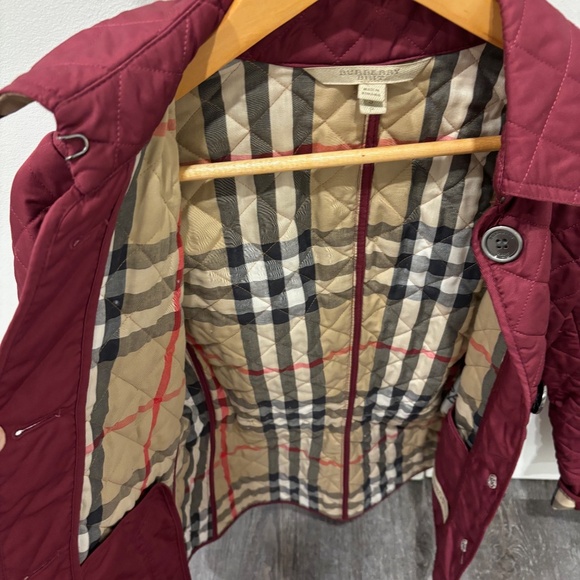 Burberry Brit Red Diamond Quilted Jacket w/Signature Plaid. Size: Small. - Picture 3 of 7